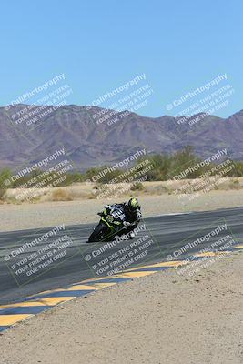 media/Mar-24-2025-Moto Forza (Mon) [[57ce5c5cff]]/1-Advanced Group/Session 3 (Turn 6 Inside)/